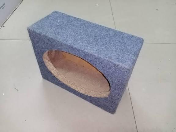 Generic 6x9-Inch Oval Speaker Enclosure (Single Unit)